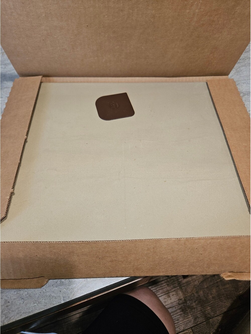 The Pampered Chef Rectangular Baking Stone - Picture 2 of 2